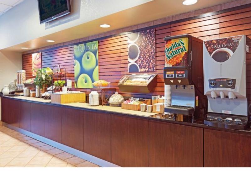 La Quinta By Wyndham New Orleans Airport Hotel Kenner Exterior foto